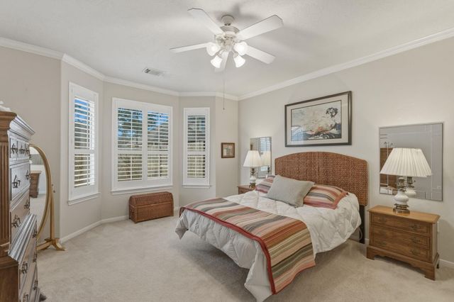 27 Paddington Court, Conroe, TX 77384