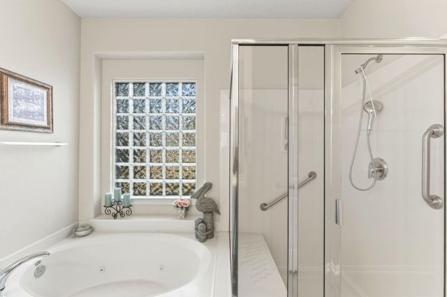 27 Paddington Court, Conroe, TX 77384