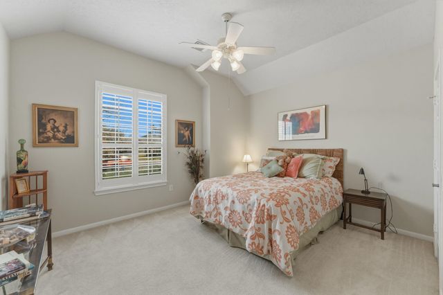 27 Paddington Court, Conroe, TX 77384