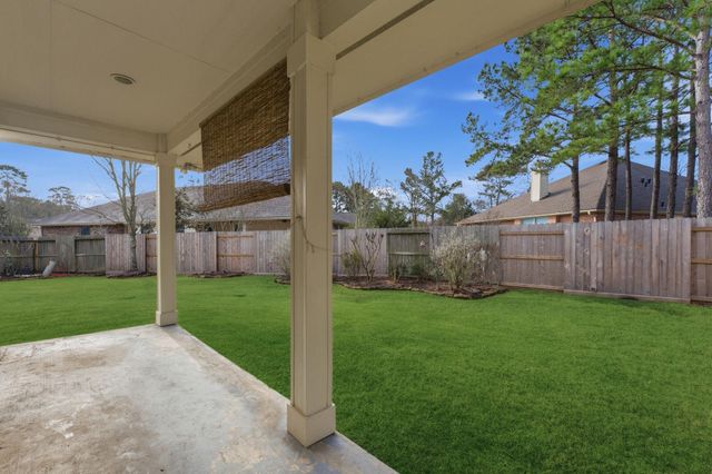 27 Paddington Court, Conroe, TX 77384