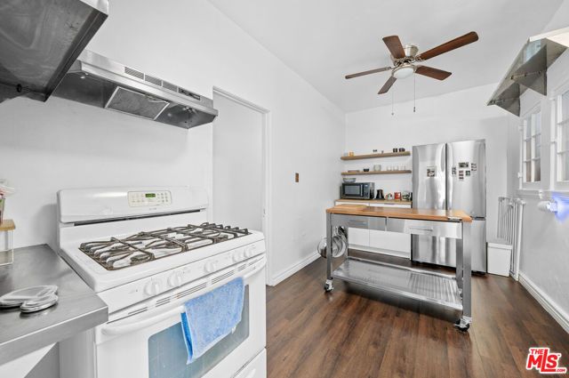 5173 Pickford Street, Los Angeles, CA 90019