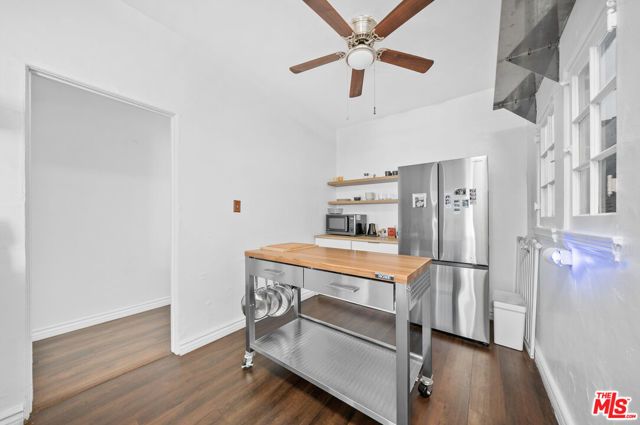 5173 Pickford Street, Los Angeles, CA 90019