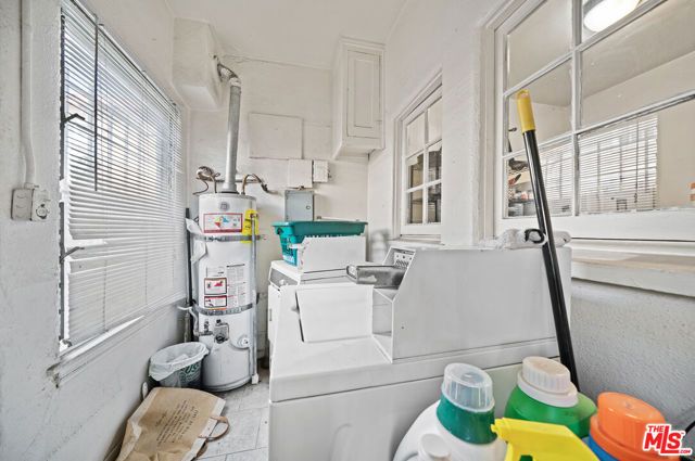 5173 Pickford Street, Los Angeles, CA 90019