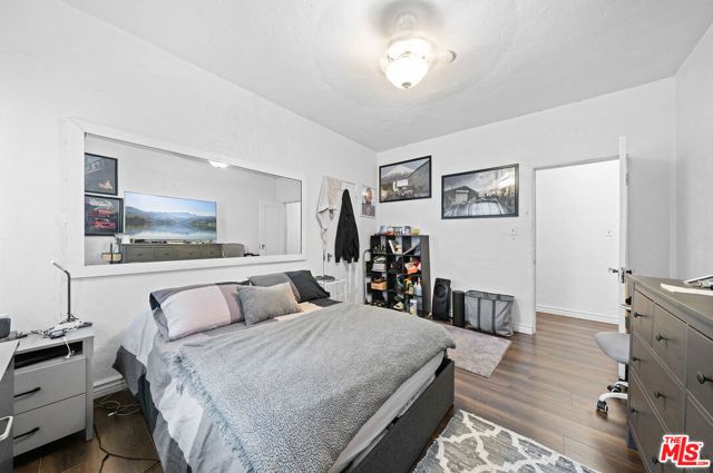 5173 Pickford Street, Los Angeles, CA 90019