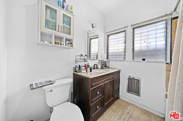 5173 Pickford Street, Los Angeles, CA 90019