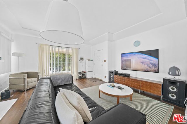 5173 Pickford Street, Los Angeles, CA 90019