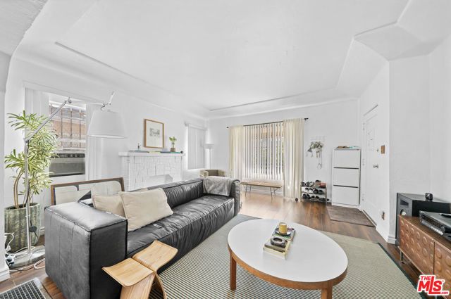 5173 Pickford Street, Los Angeles, CA 90019