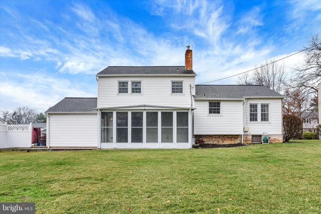 4617 TARRYTON RD, Harrisburg, PA 17109