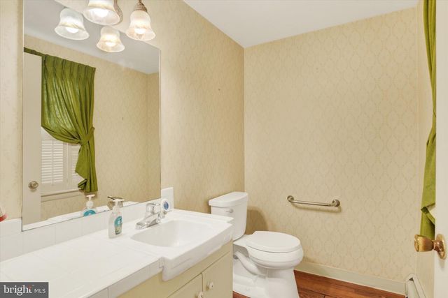 4617 TARRYTON RD, Harrisburg, PA 17109