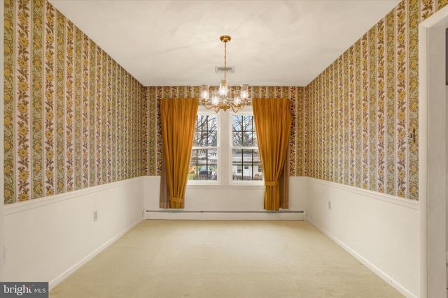 4617 TARRYTON RD, Harrisburg, PA 17109