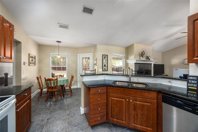 23582 NW 3RD AVENUE, Newberry, FL 32669