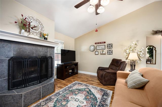 23582 NW 3RD AVENUE, Newberry, FL 32669