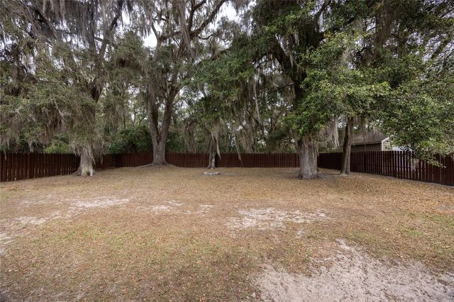 23582 NW 3RD AVENUE, Newberry, FL 32669