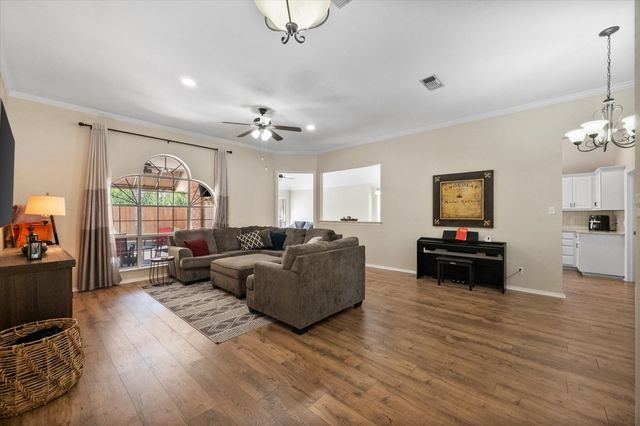 2200 Nugent Drive, Mansfield, TX 76063