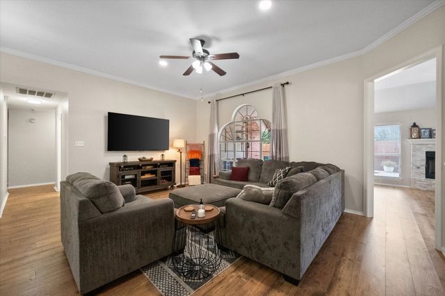 2200 Nugent Drive, Mansfield, TX 76063