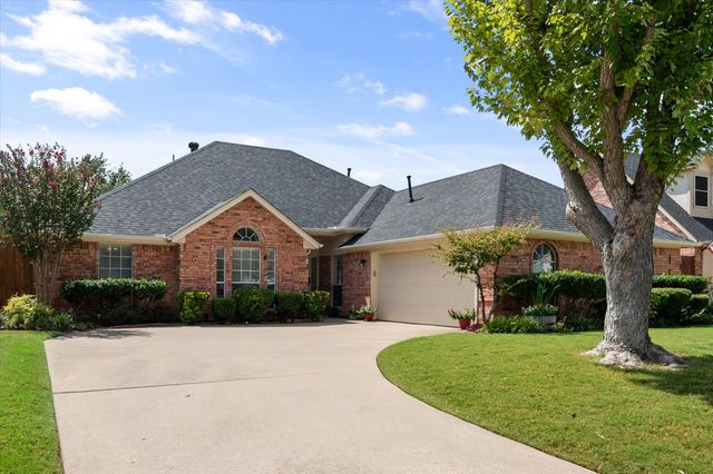2200 Nugent Drive, Mansfield, TX 76063