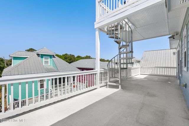 1706 Searay Lane, Kure Beach, NC 28449