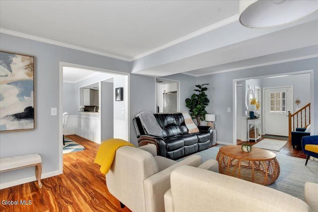 50 Old Coach Road, Clifton Park, NY 12065