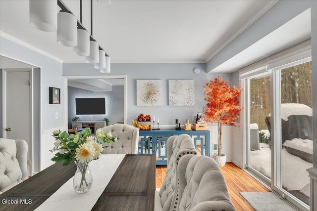 50 Old Coach Road, Clifton Park, NY 12065