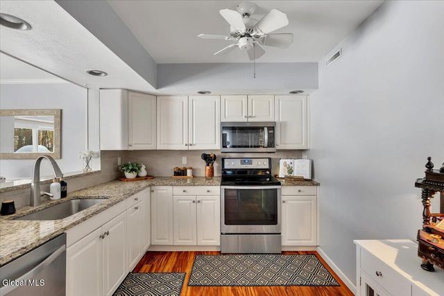 50 Old Coach Road, Clifton Park, NY 12065