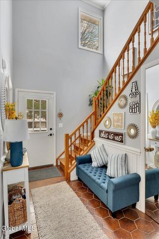 50 Old Coach Road, Clifton Park, NY 12065