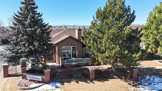 2709 W Greens Court, Littleton, CO 80123