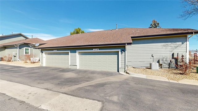 2709 W Greens Court, Littleton, CO 80123