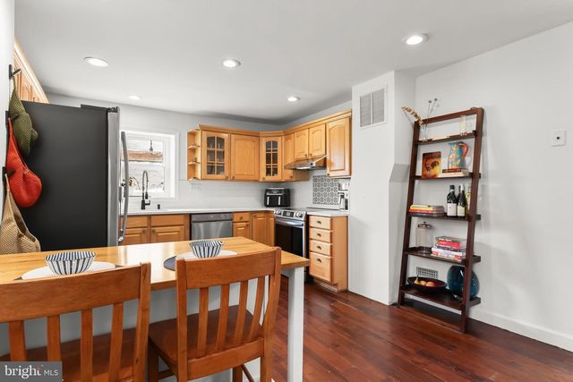 3200 E LOMBARD ST, Baltimore, MD 21224