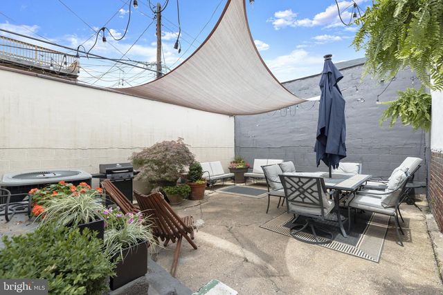 3200 E LOMBARD ST, Baltimore, MD 21224