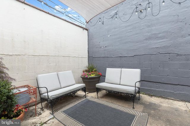 3200 E LOMBARD ST, Baltimore, MD 21224