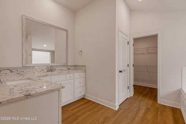 1019 Silver Circle, Pearl, MS 39208