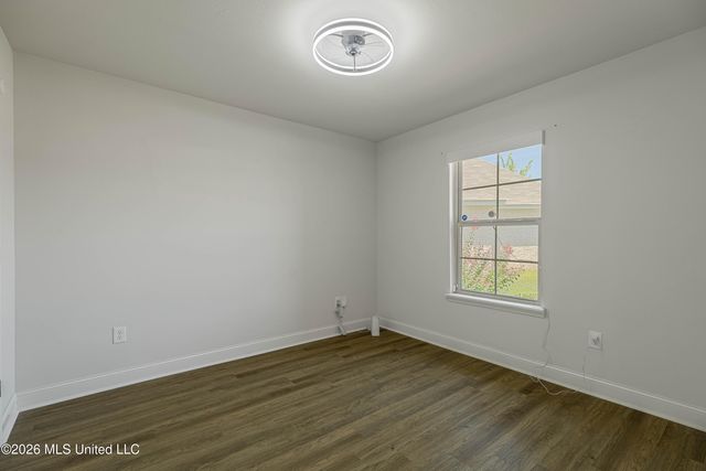 1019 Silver Circle, Pearl, MS 39208