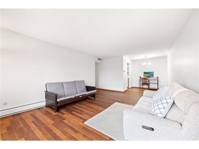 2250 Midland Grove Road #307, Saint Paul, MN 55113
