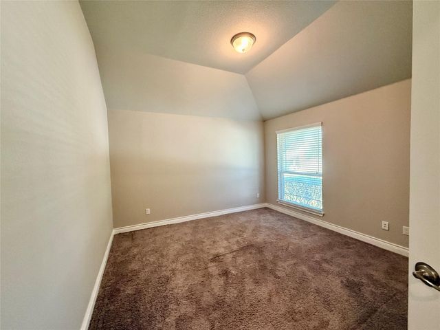 199 Tailwind DR, Kyle, TX 78640