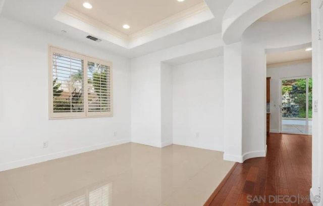 1090 Alexandra Ln, Encinitas, CA 92024