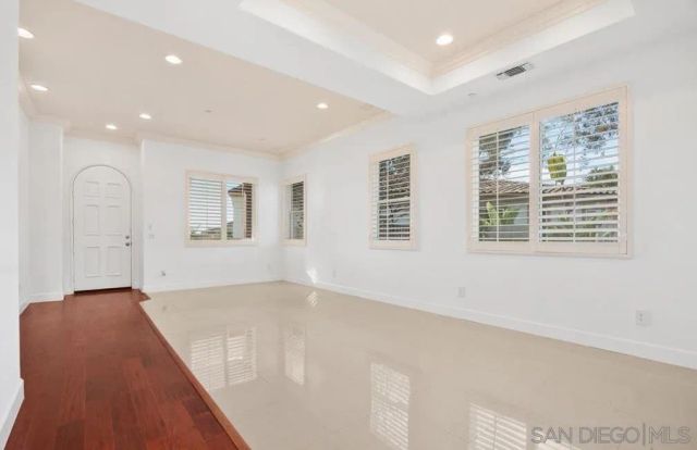 1090 Alexandra Ln, Encinitas, CA 92024