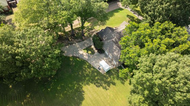 6270 W AMHERST RD, Millington, TN 38053