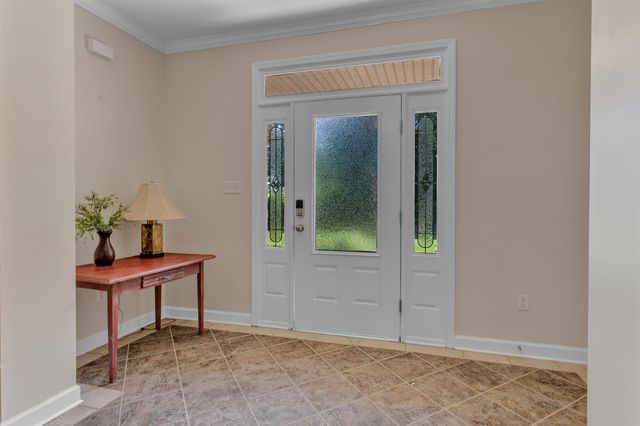 6270 W AMHERST RD, Millington, TN 38053