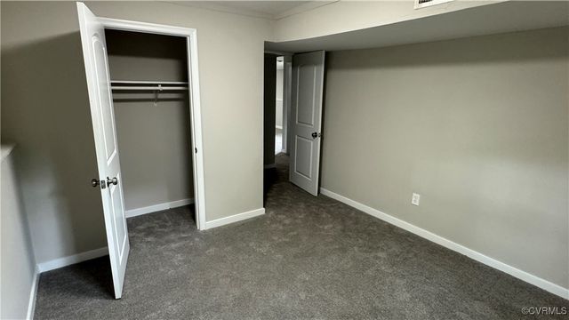 110 Carbe Ct, Richmond, VA 23236