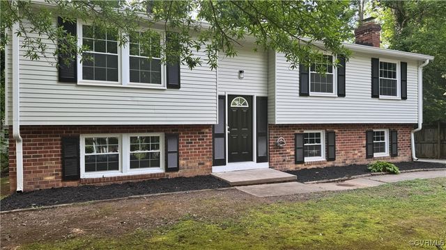 110 Carbe Ct, Richmond, VA 23236