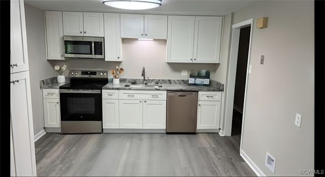 110 Carbe Ct, Richmond, VA 23236