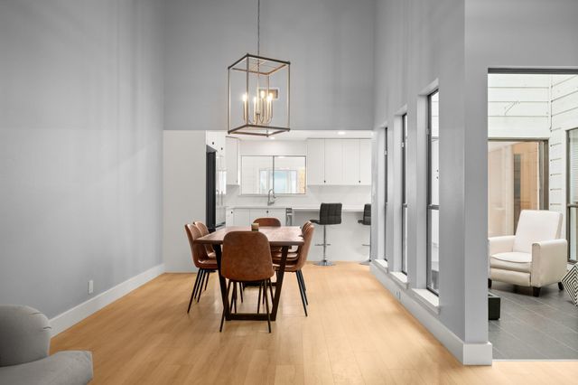 2217 Onion Creek PKWY 104, Austin, TX 78747