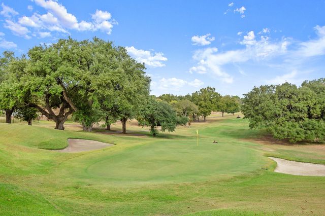 2217 Onion Creek PKWY 104, Austin, TX 78747