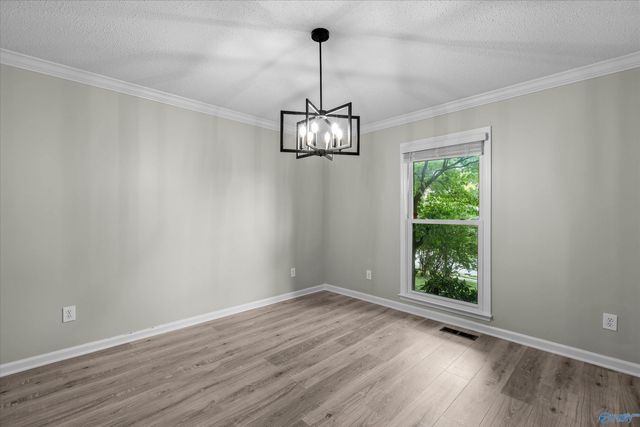 1305 Hiwan Trail, Huntsville, AL 35802