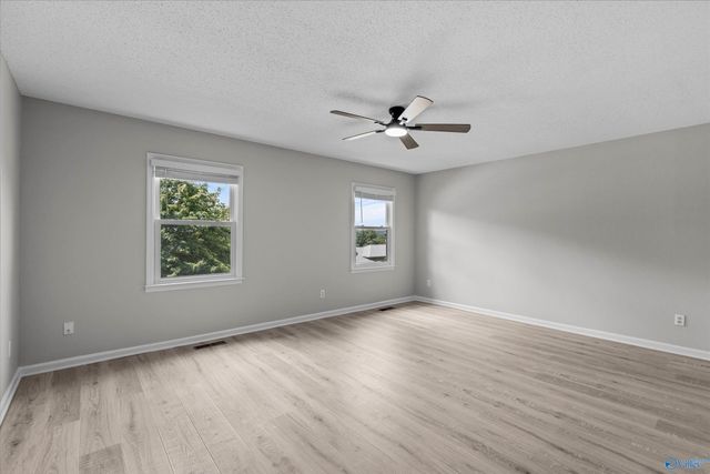 1305 Hiwan Trail, Huntsville, AL 35802