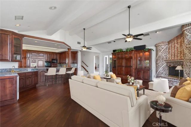 6872 Chartwell, Riverside, CA 92506