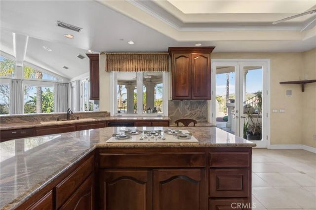 6872 Chartwell, Riverside, CA 92506