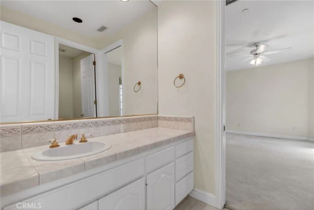 6872 Chartwell, Riverside, CA 92506