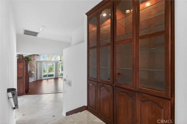 6872 Chartwell, Riverside, CA 92506