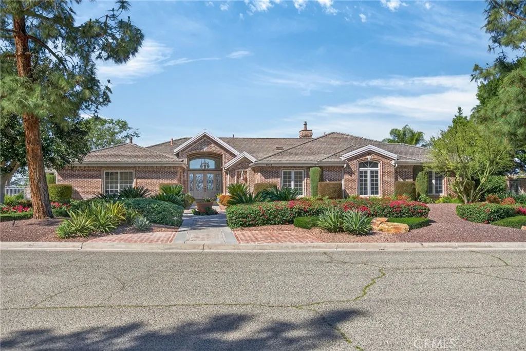 6872 Chartwell, Riverside, CA 92506